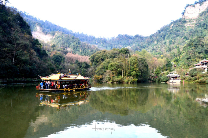 问道青城山 青城天下幽